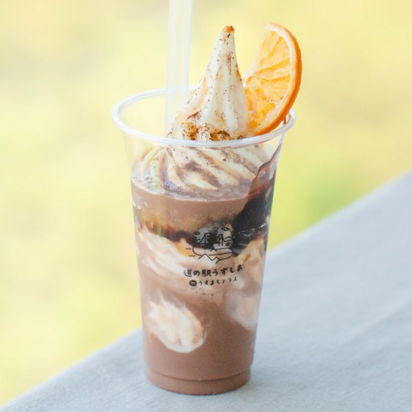 あわじ島なるとオレンジのチョコアシェイク